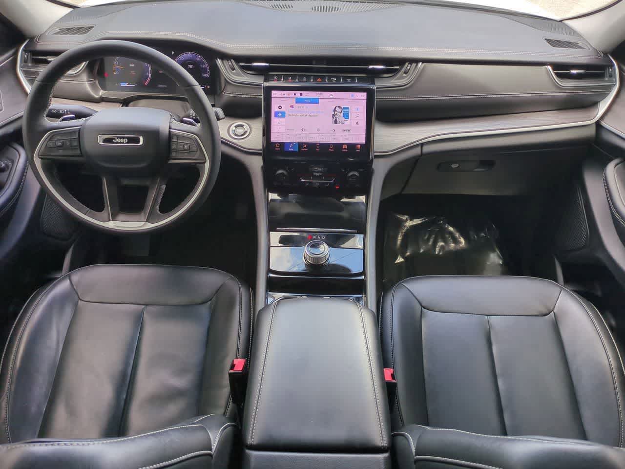 2023 Jeep Grand Cherokee Limited 4x2