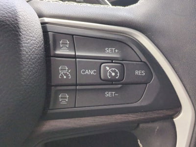 2023 Jeep Grand Cherokee Limited 4x2