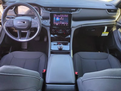 2025 Jeep Grand Cherokee GRAND CHEROKEE LAREDO 4X4