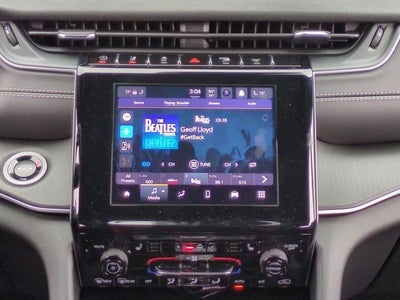 2025 Jeep Grand Cherokee GRAND CHEROKEE LAREDO X 4X4