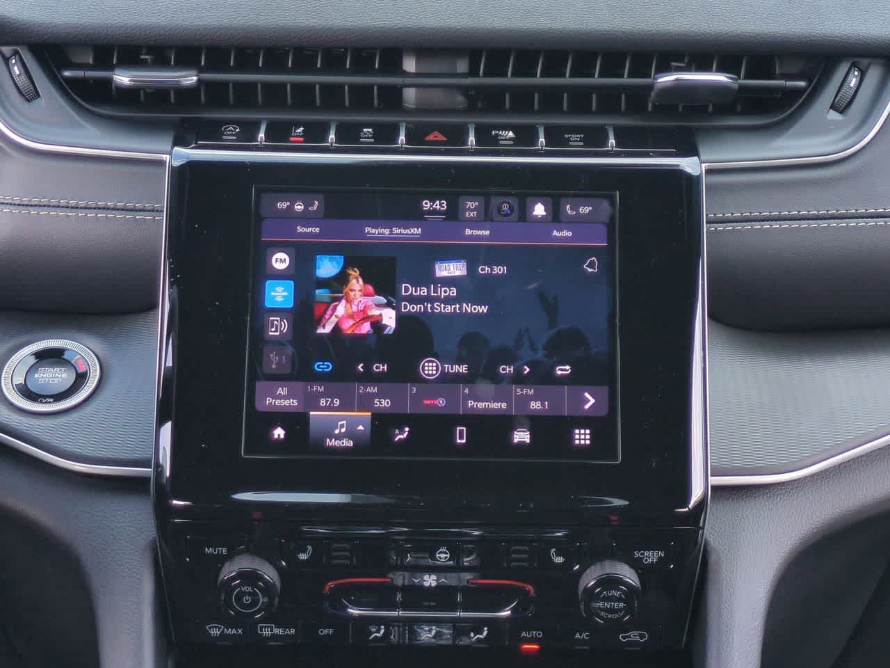 2026 Jeep Grand Cherokee GRAND CHEROKEE LAREDO X 4X4