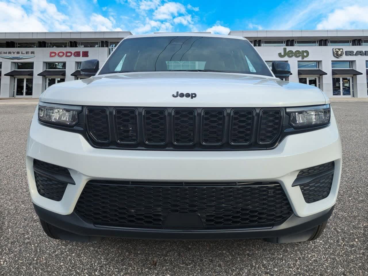 2025 Jeep Grand Cherokee GRAND CHEROKEE ALTITUDE X 4X4