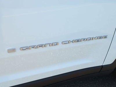 2025 Jeep Grand Cherokee GRAND CHEROKEE LAREDO X 4X4