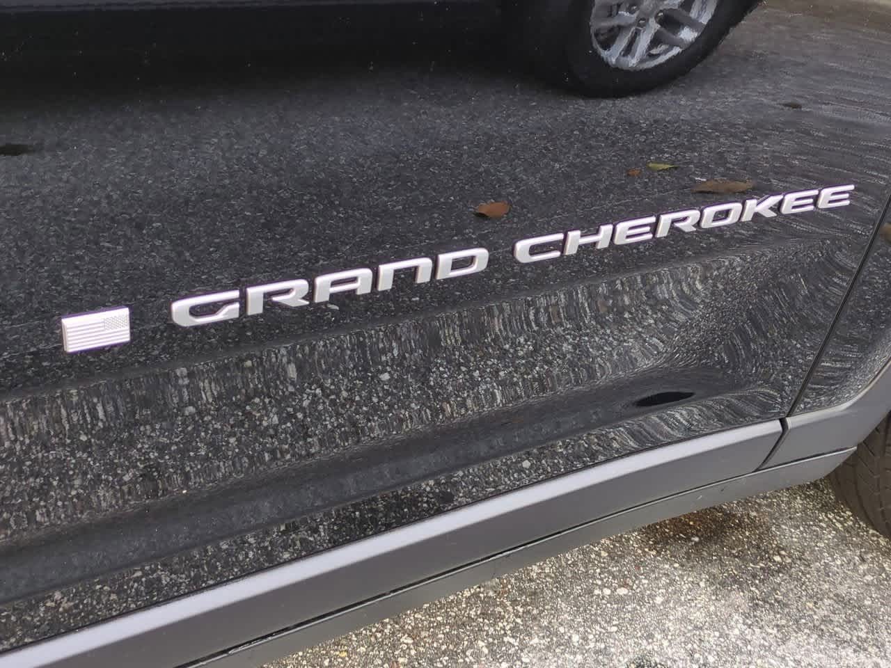 2025 Jeep Grand Cherokee GRAND CHEROKEE LAREDO X 4X4