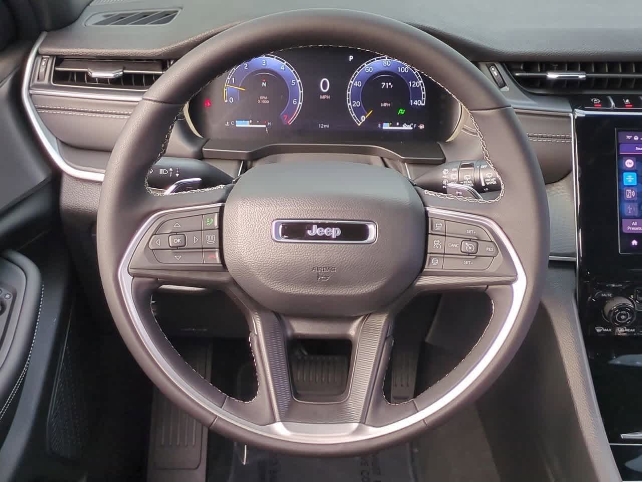 2025 Jeep Grand Cherokee GRAND CHEROKEE ALTITUDE X 4X4