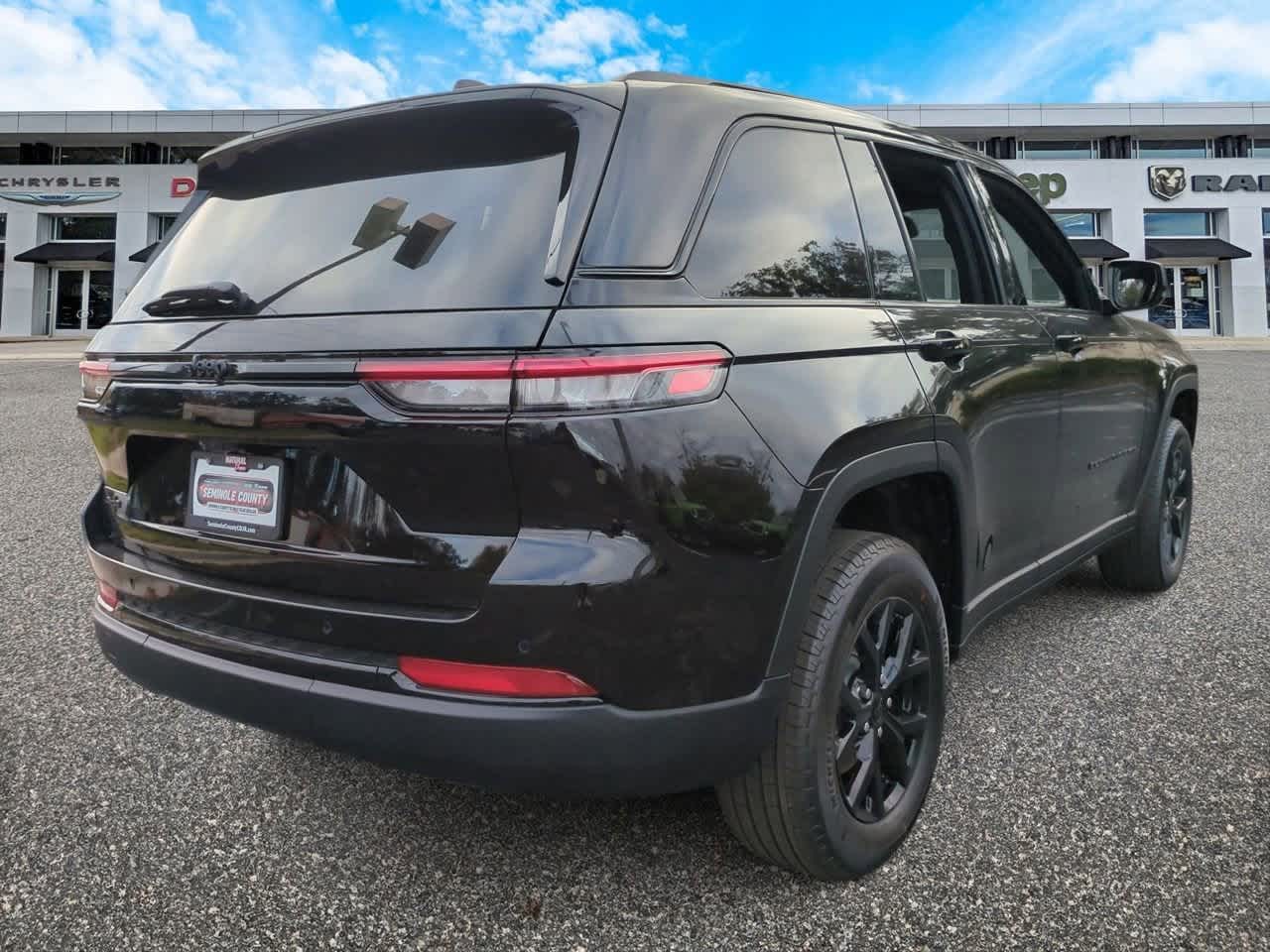 2025 Jeep Grand Cherokee GRAND CHEROKEE ALTITUDE X 4X4