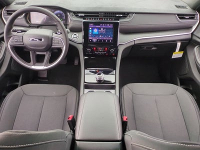 2025 Jeep Grand Cherokee GRAND CHEROKEE LAREDO 4X4