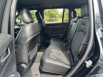 2025 Jeep Grand Cherokee Altitude X 4x4