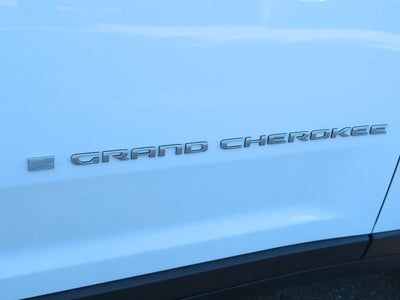 2025 Jeep Grand Cherokee GRAND CHEROKEE LAREDO X 4X4