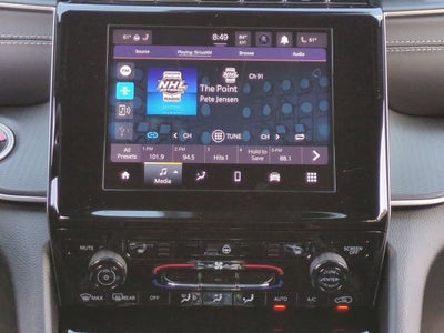 2025 Jeep Grand Cherokee GRAND CHEROKEE LAREDO X 4X4