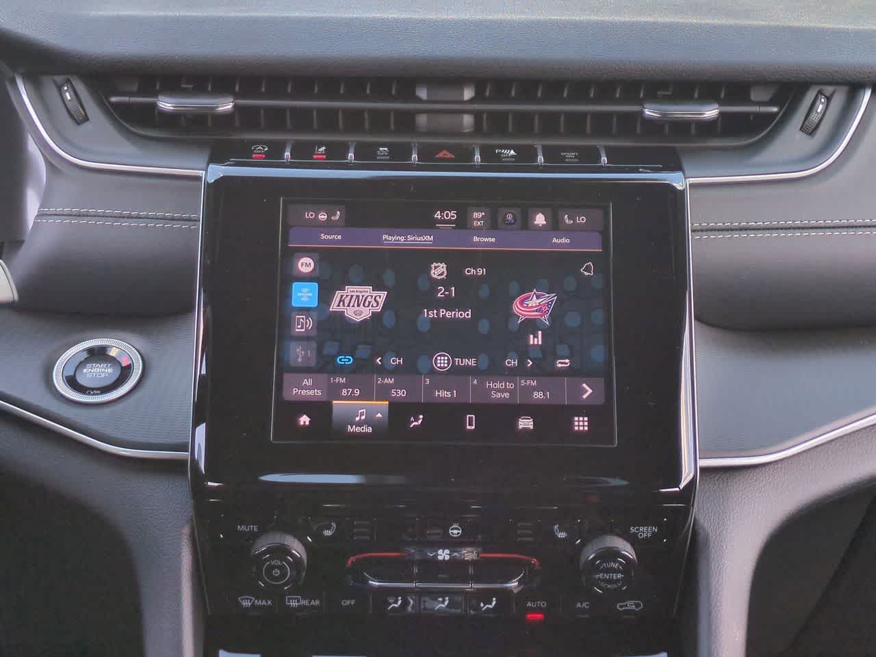 2026 Jeep Grand Cherokee GRAND CHEROKEE LAREDO X 4X4