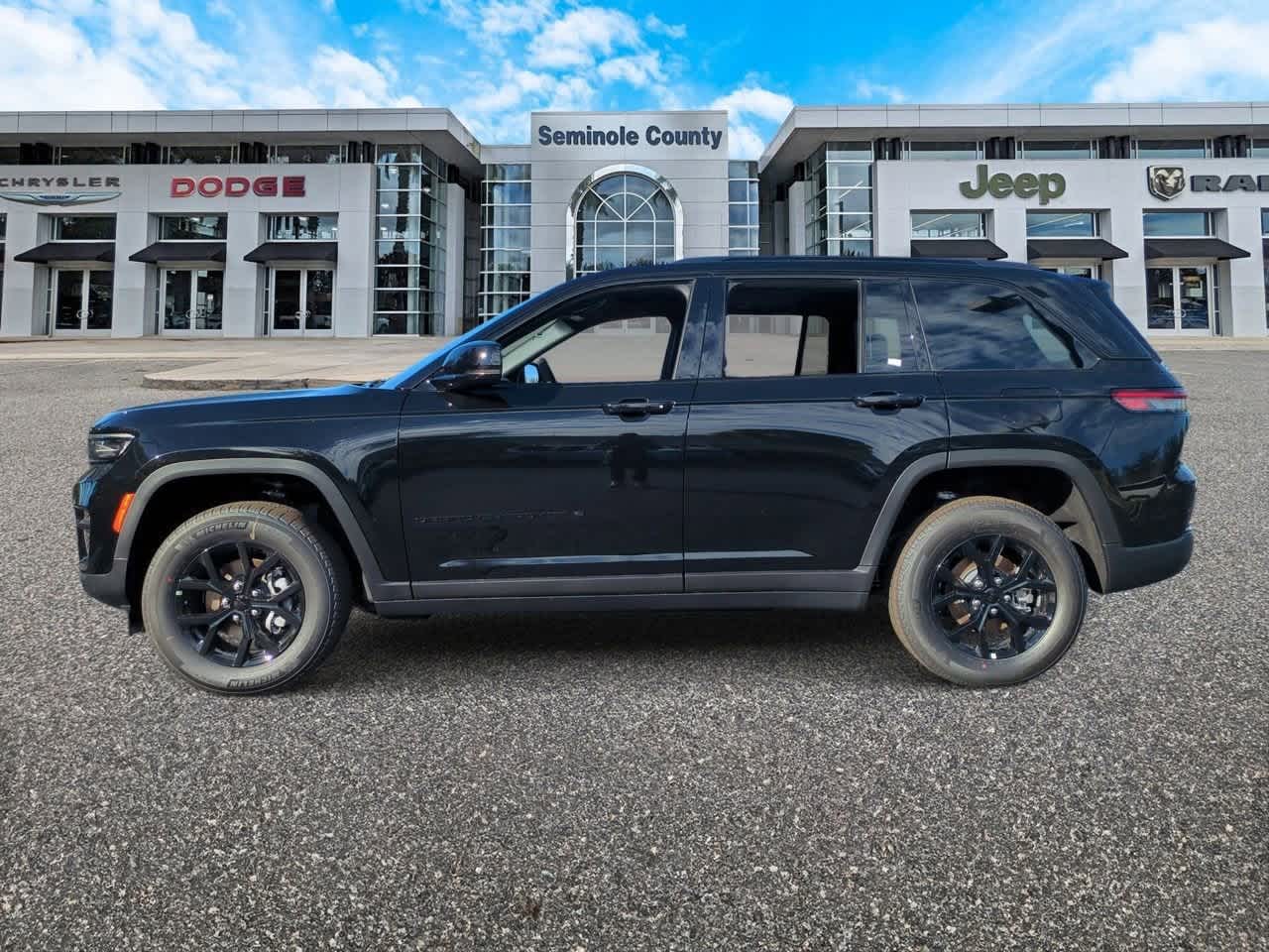 2025 Jeep Grand Cherokee GRAND CHEROKEE ALTITUDE X 4X4