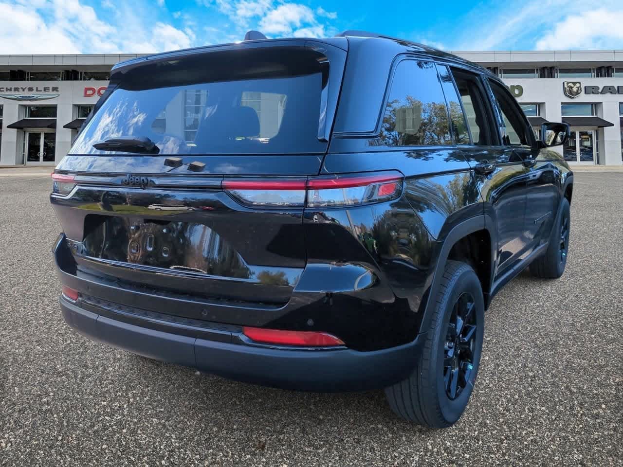 2025 Jeep Grand Cherokee GRAND CHEROKEE ALTITUDE X 4X4