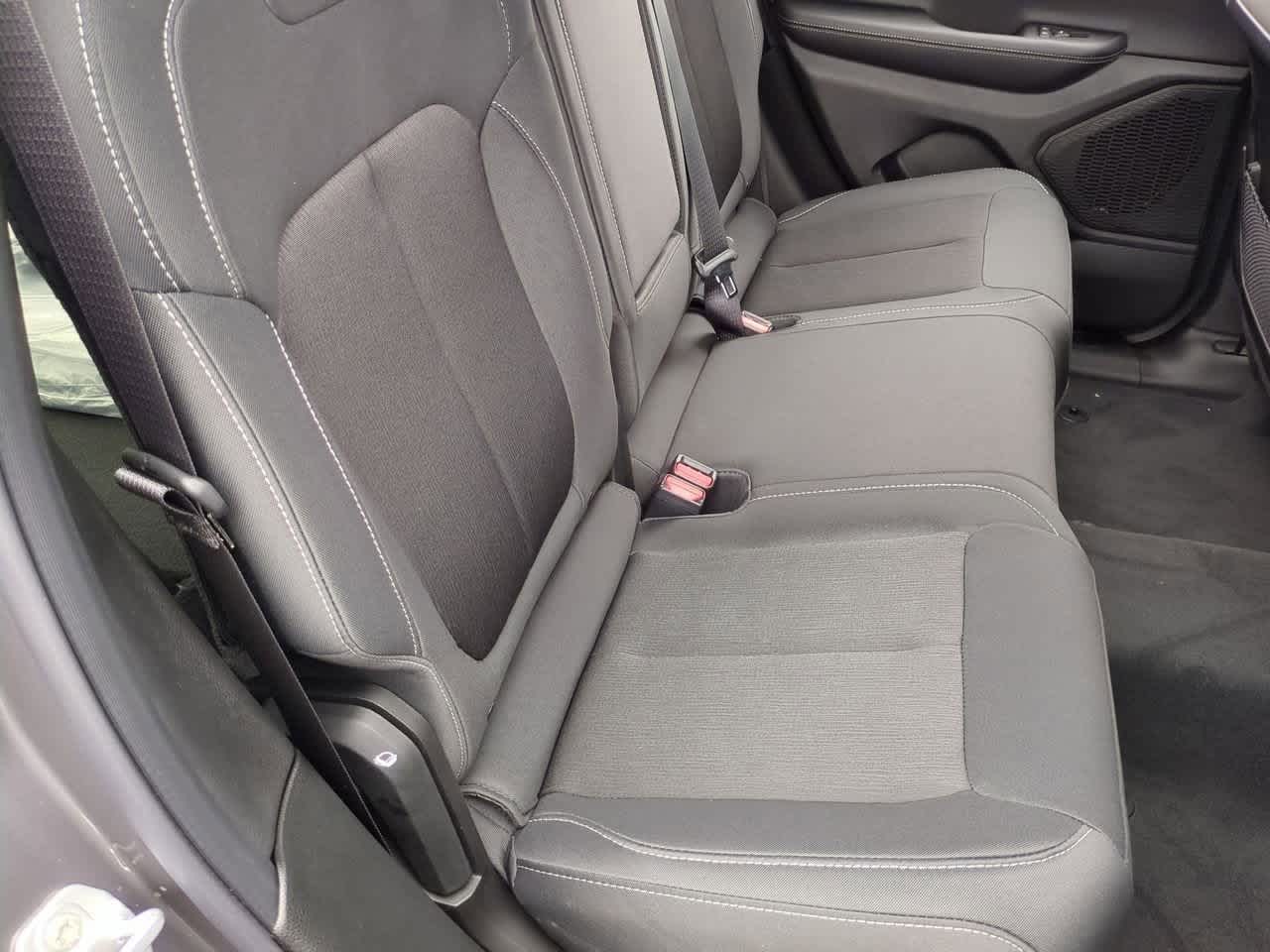 2025 Jeep Grand Cherokee GRAND CHEROKEE LAREDO 4X4