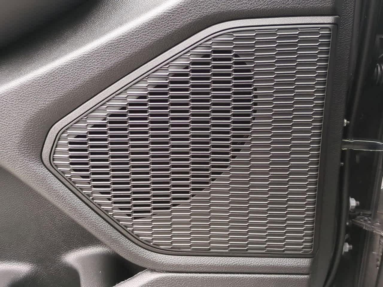 2025 Jeep Grand Cherokee GRAND CHEROKEE LAREDO 4X4