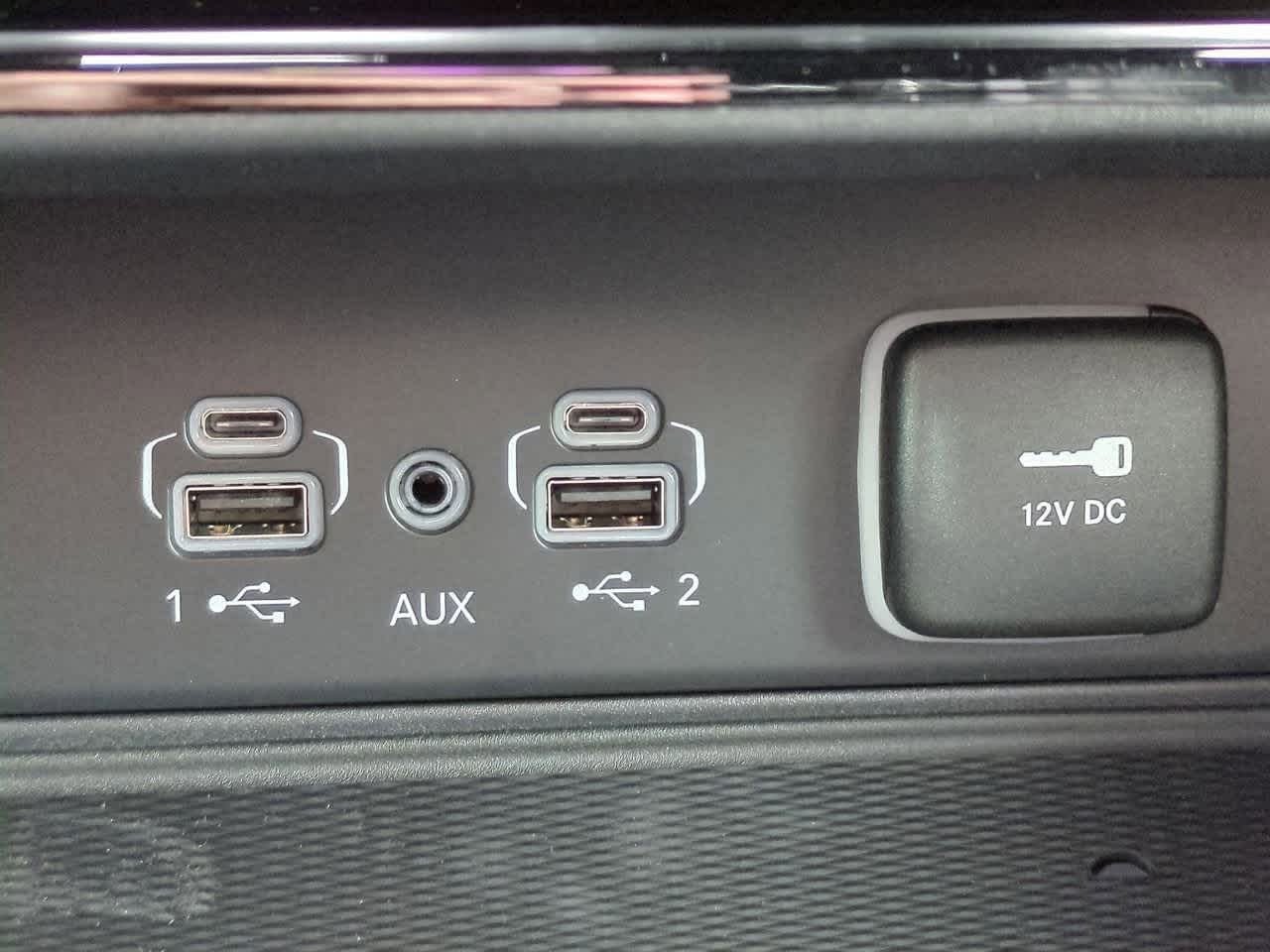 2025 Jeep Grand Cherokee GRAND CHEROKEE LAREDO 4X4