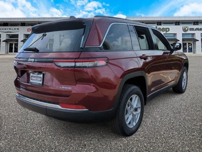 2025 Jeep Grand Cherokee GRAND CHEROKEE LAREDO X 4X4