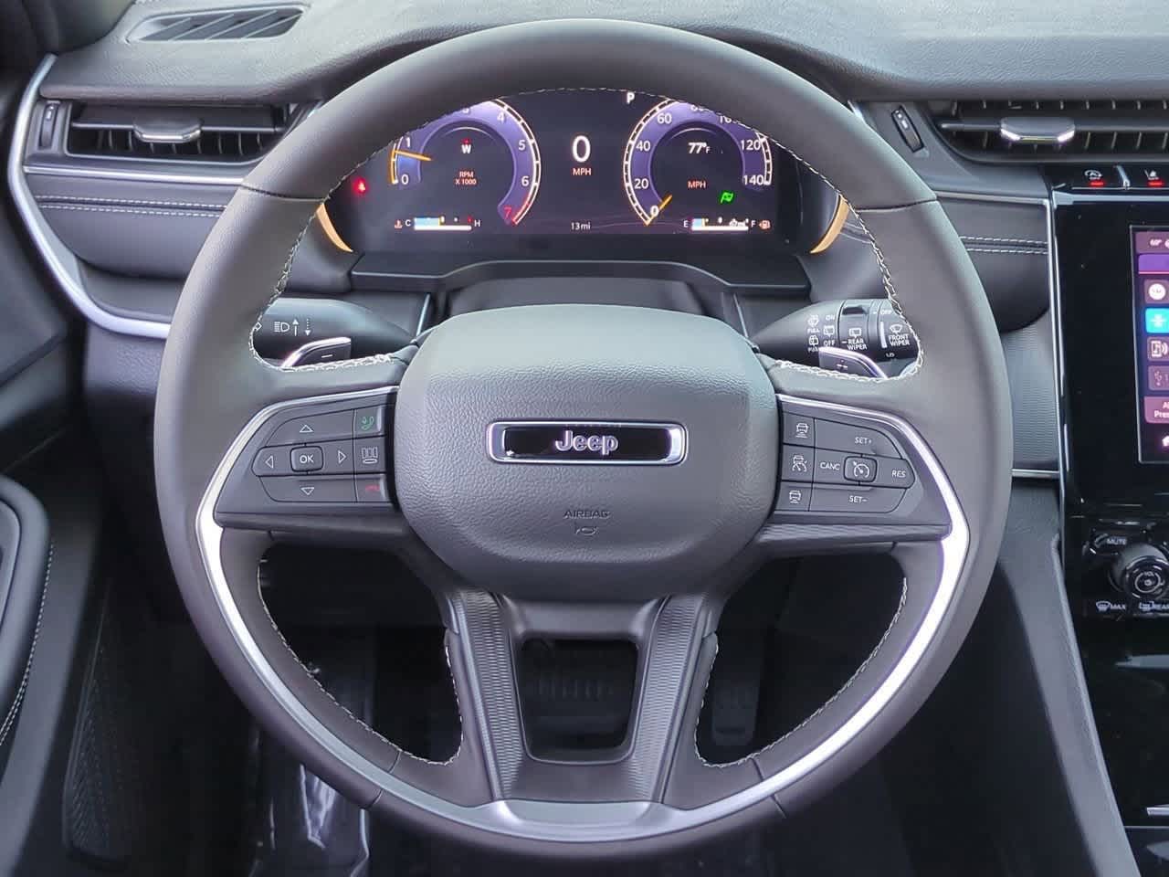 2025 Jeep Grand Cherokee GRAND CHEROKEE LAREDO X 4X4