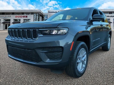 2025 Jeep Grand Cherokee GRAND CHEROKEE LAREDO X 4X4
