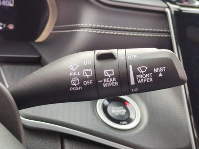 2025 Jeep Grand Cherokee GRAND CHEROKEE LAREDO 4X4