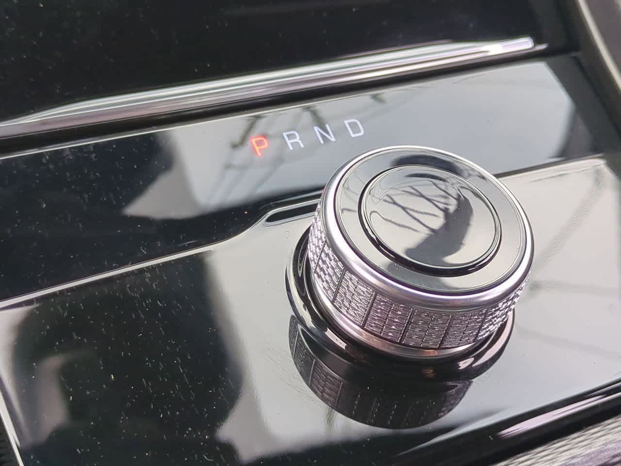 2025 Jeep Grand Cherokee GRAND CHEROKEE LAREDO 4X4