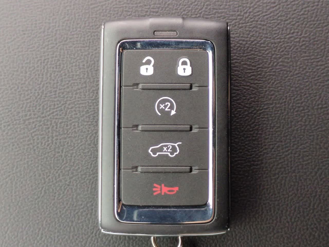 2025 Jeep Grand Cherokee GRAND CHEROKEE LAREDO 4X4