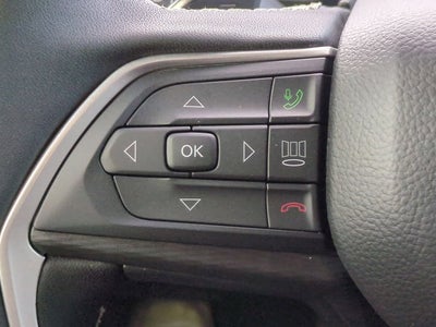 2025 Jeep Grand Cherokee GRAND CHEROKEE LAREDO 4X4