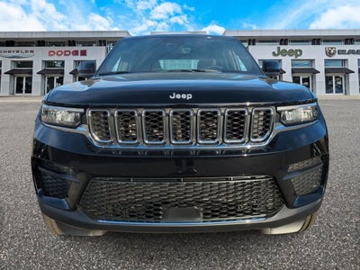 2025 Jeep Grand Cherokee GRAND CHEROKEE LAREDO 4X4