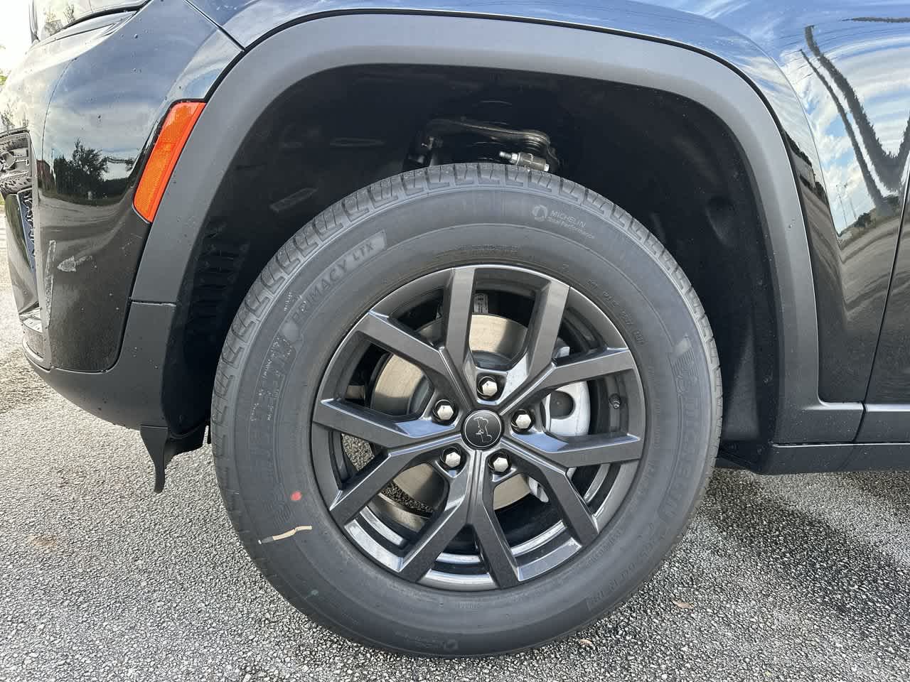 2027 Jeep Grand Cherokee GRAND CHEROKEE LAREDO ALTITUDE 4X4
