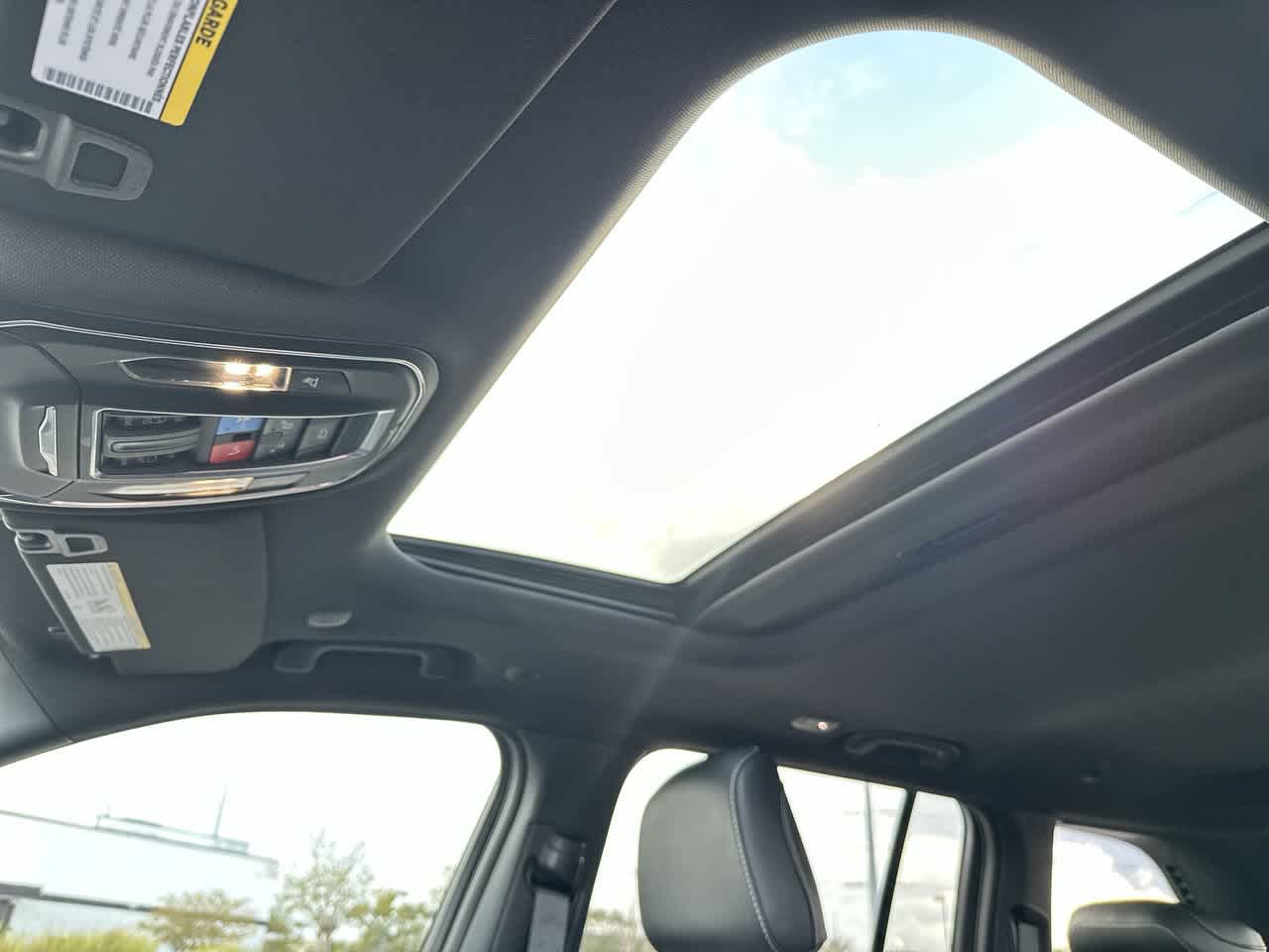 2027 Jeep Grand Cherokee GRAND CHEROKEE LAREDO ALTITUDE 4X4