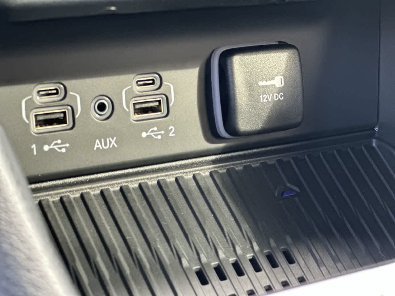 2027 Jeep Grand Cherokee GRAND CHEROKEE LAREDO ALTITUDE 4X4