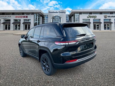2027 Jeep Grand Cherokee GRAND CHEROKEE LAREDO ALTITUDE 4X4