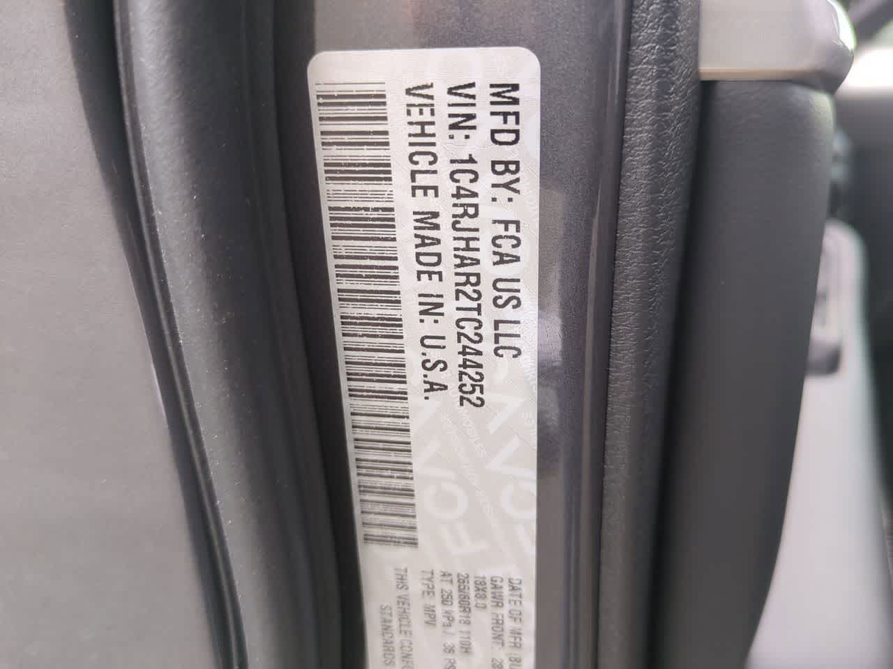 2026 Jeep Grand Cherokee GRAND CHEROKEE LAREDO ALTITUDE 4X4