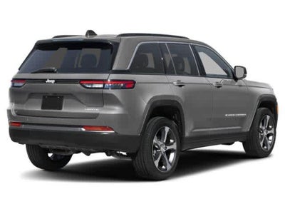 2027 Jeep Grand Cherokee Laredo Altitude