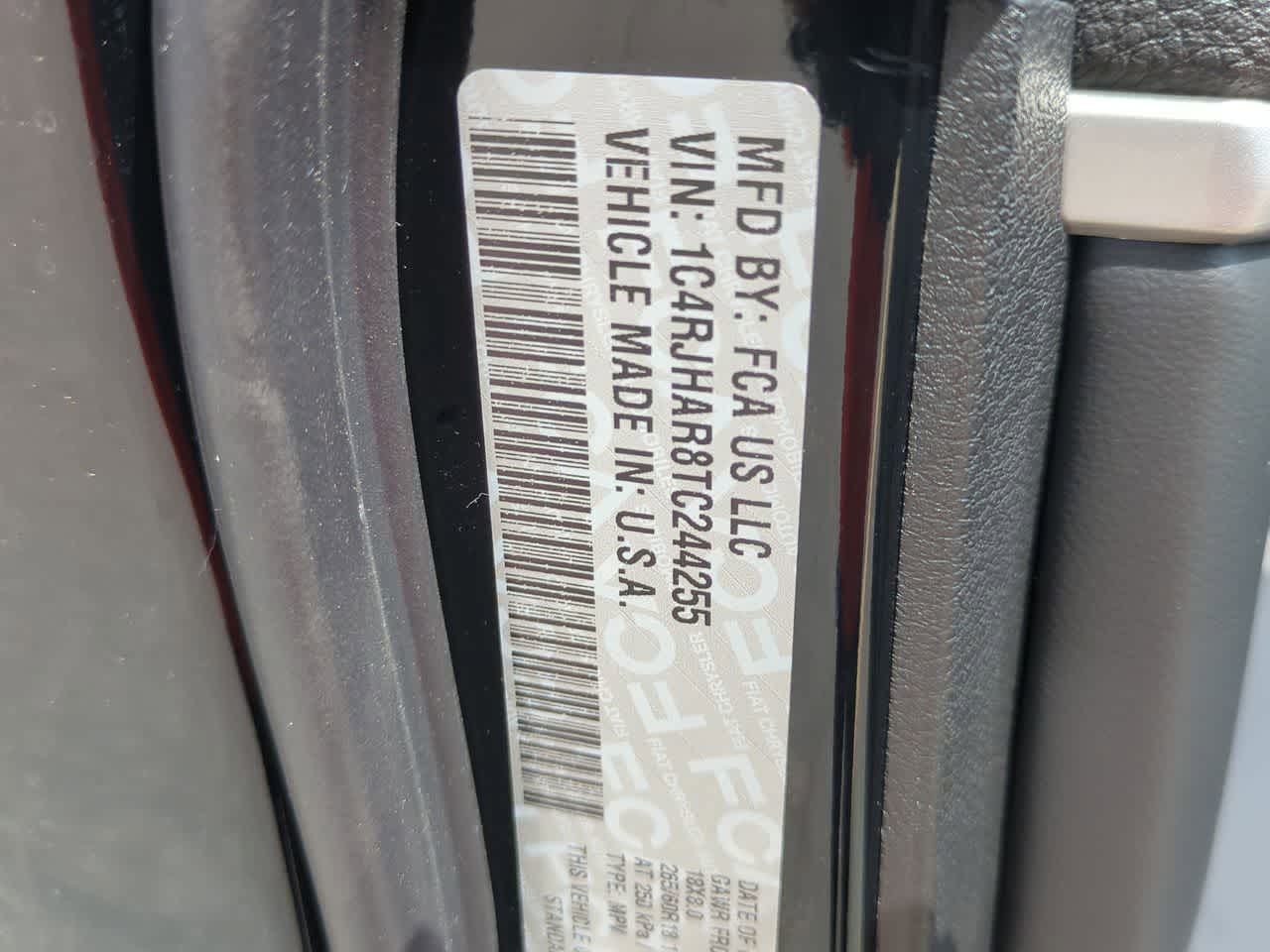 2026 Jeep Grand Cherokee GRAND CHEROKEE LAREDO ALTITUDE 4X4