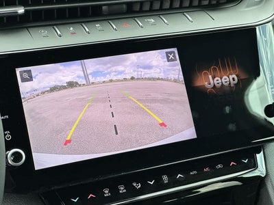 2027 Jeep Grand Cherokee GRAND CHEROKEE LAREDO ALTITUDE 4X4
