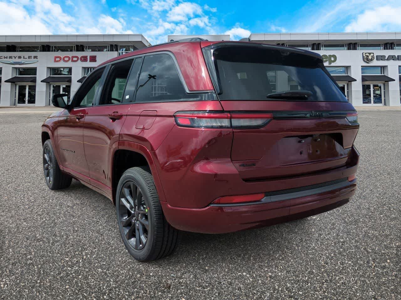 2026 Jeep Grand Cherokee GRAND CHEROKEE LIMITED RESERVE 4X4