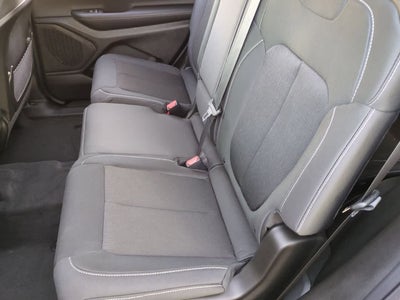 2025 Jeep Grand Cherokee GRAND CHEROKEE L LAREDO 4X2