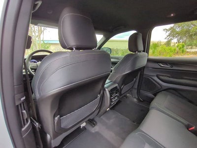 2025 Jeep Grand Cherokee GRAND CHEROKEE L LAREDO 4X2