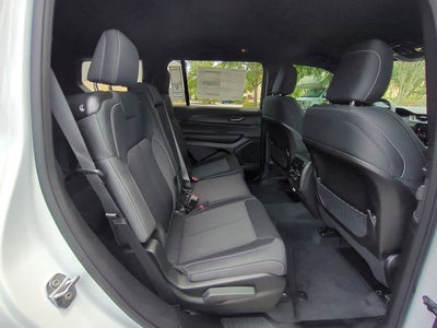 2025 Jeep Grand Cherokee GRAND CHEROKEE L LAREDO 4X2