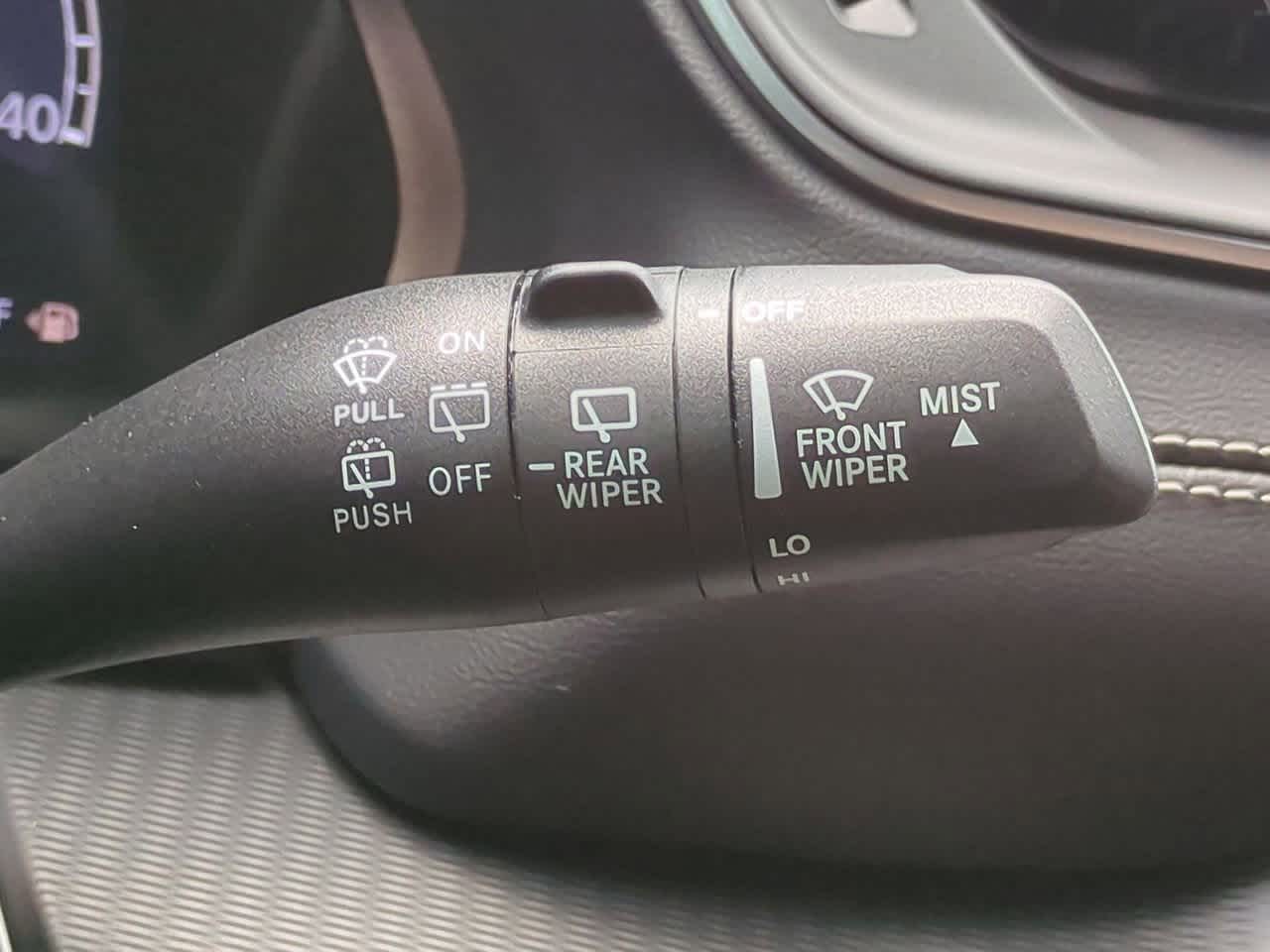 2025 Jeep Grand Cherokee GRAND CHEROKEE L LAREDO 4X2