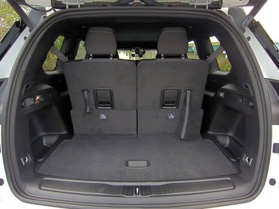 2025 Jeep Grand Cherokee GRAND CHEROKEE L LAREDO 4X2