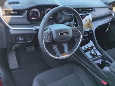 2025 Jeep Grand Cherokee GRAND CHEROKEE L LAREDO 4X2