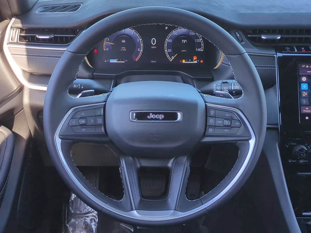 2025 Jeep Grand Cherokee GRAND CHEROKEE L ALTITUDE X 4X2