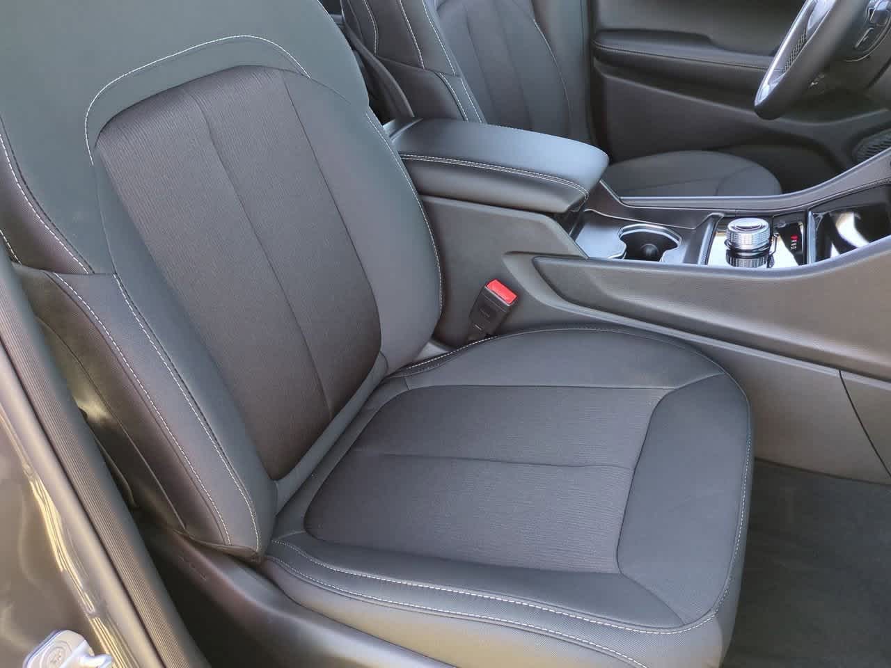 2025 Jeep Grand Cherokee GRAND CHEROKEE L LAREDO 4X2