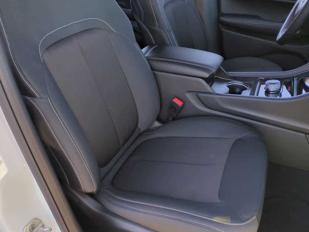 2025 Jeep Grand Cherokee GRAND CHEROKEE L LAREDO 4X2