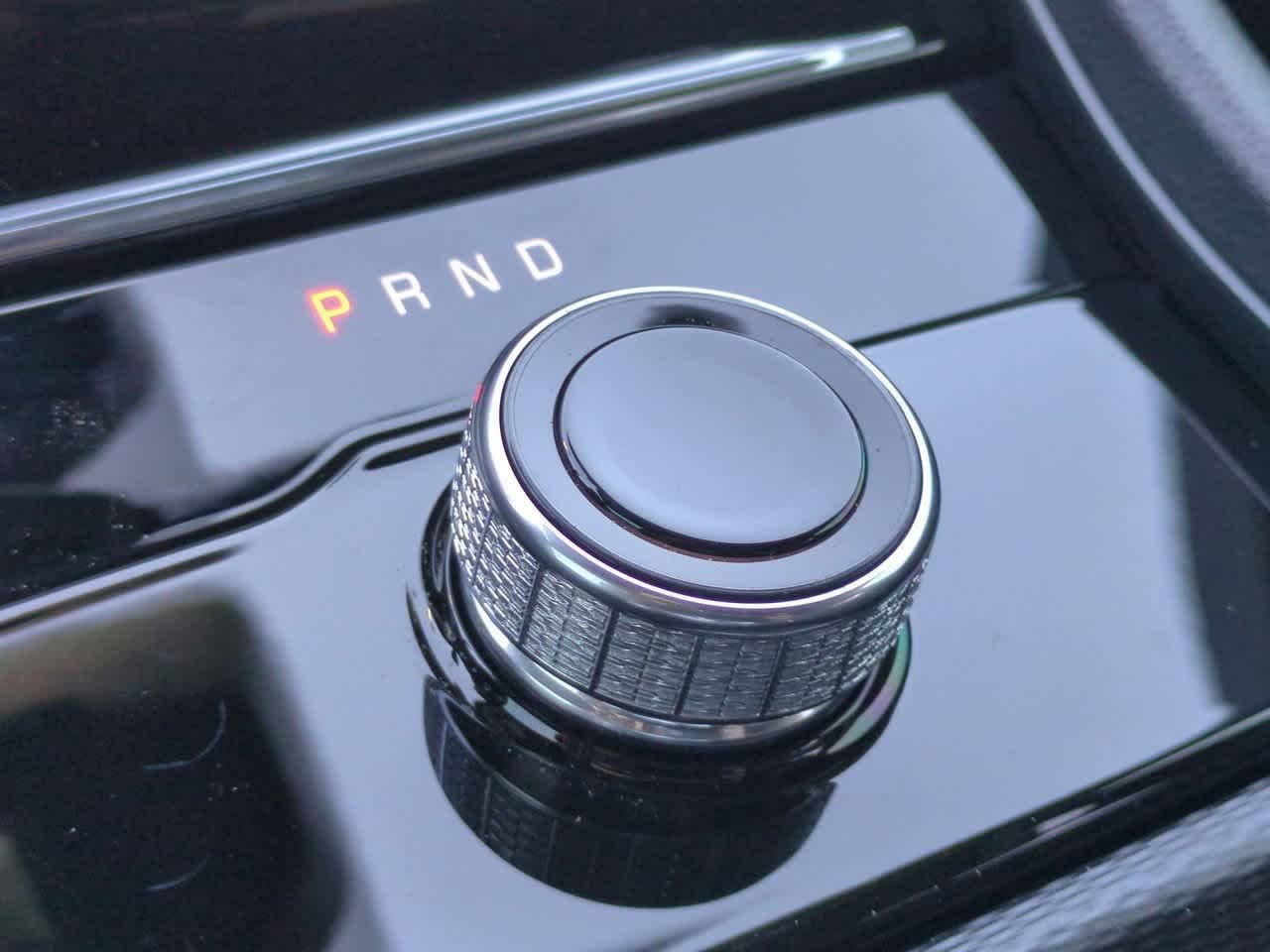 2025 Jeep Grand Cherokee GRAND CHEROKEE L LAREDO 4X2