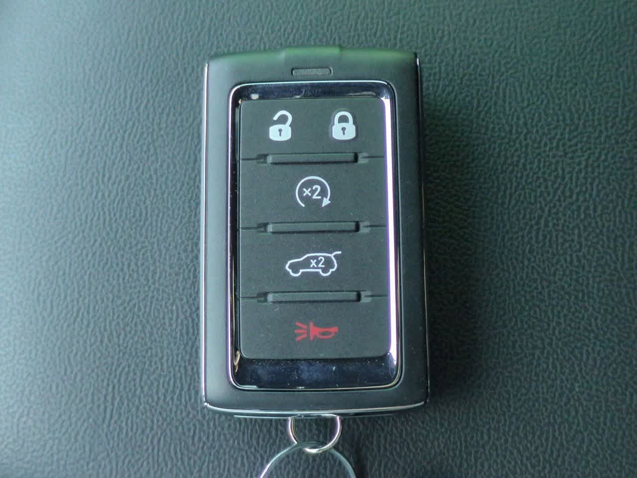 2025 Jeep Grand Cherokee GRAND CHEROKEE L LAREDO 4X2