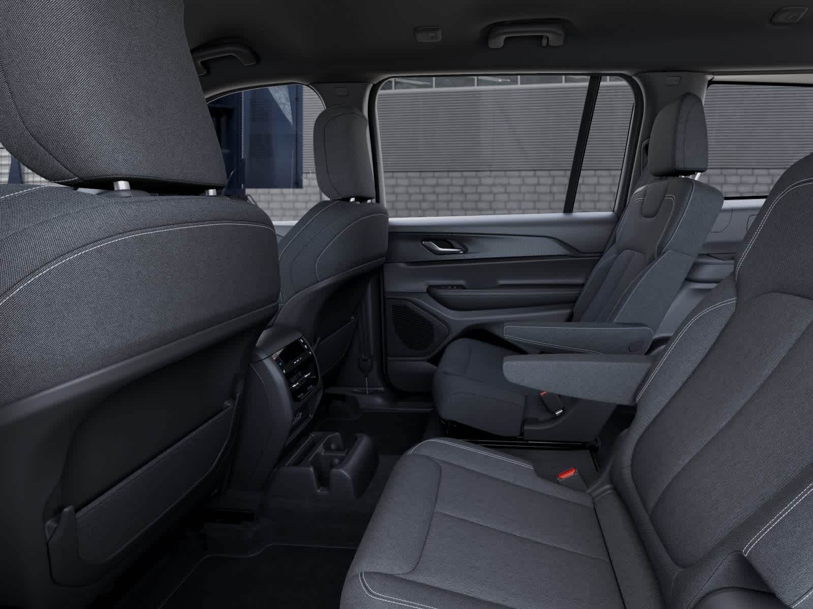 2026 Jeep Grand Cherokee GRAND CHEROKEE L LAREDO 4X2