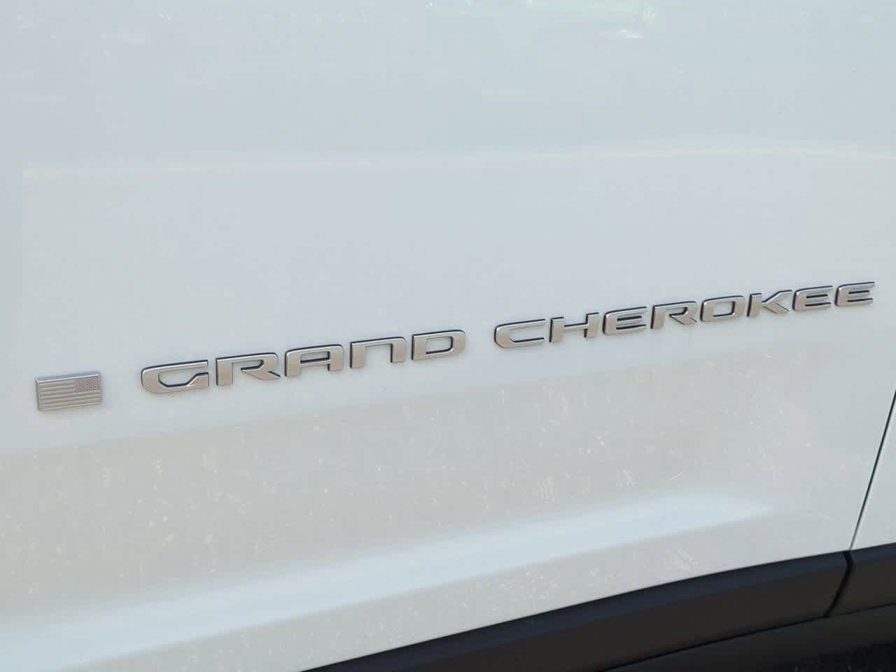 2025 Jeep Grand Cherokee GRAND CHEROKEE L LAREDO 4X2